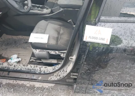 2025 Chevrolet Trax Fwd 1Rs z USA, uszkodzony, nr VIN KL77LGEP7SC009930